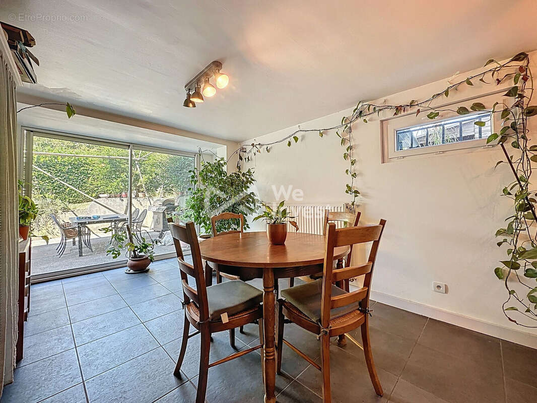 Maison à BEAUREPAIRE