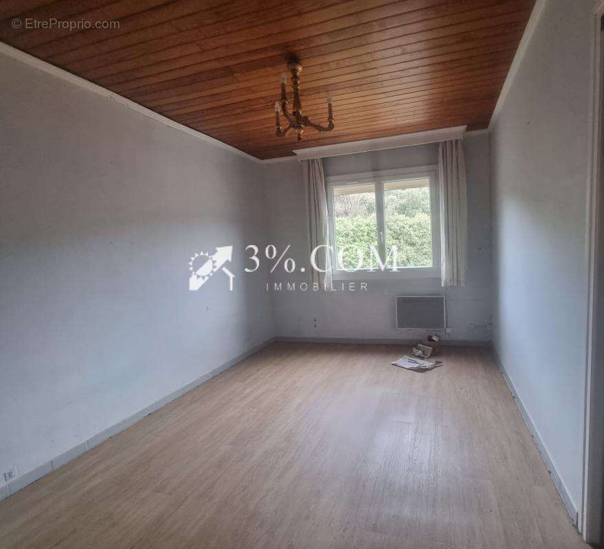 Appartement à NYONS