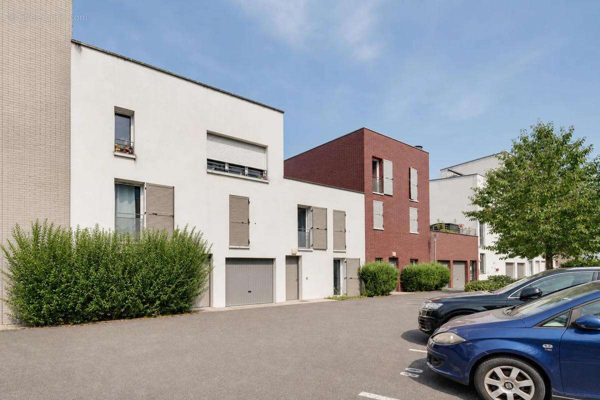 Appartement à STAINS