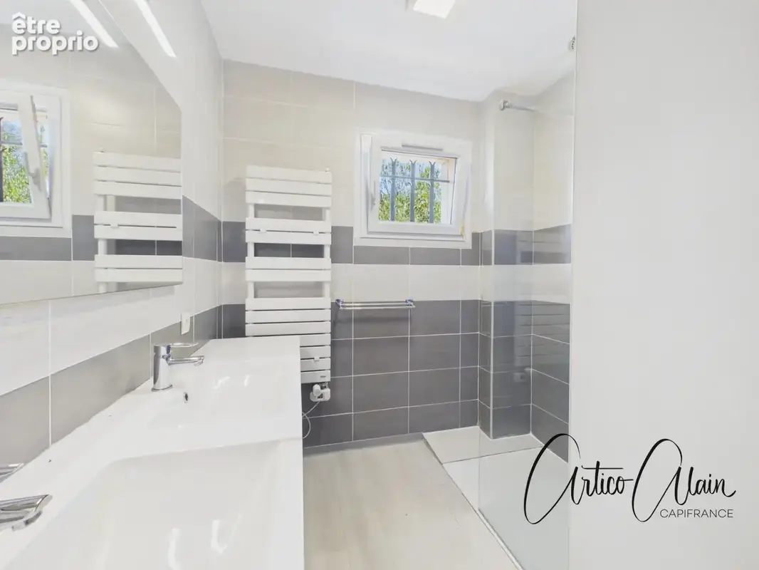 Maison de plain-pied  de 117 m² proche du centre de REVEL – Terrain 1 200 m² - photo 12