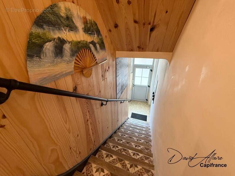 Appartement à LARAGNE-MONTEGLIN