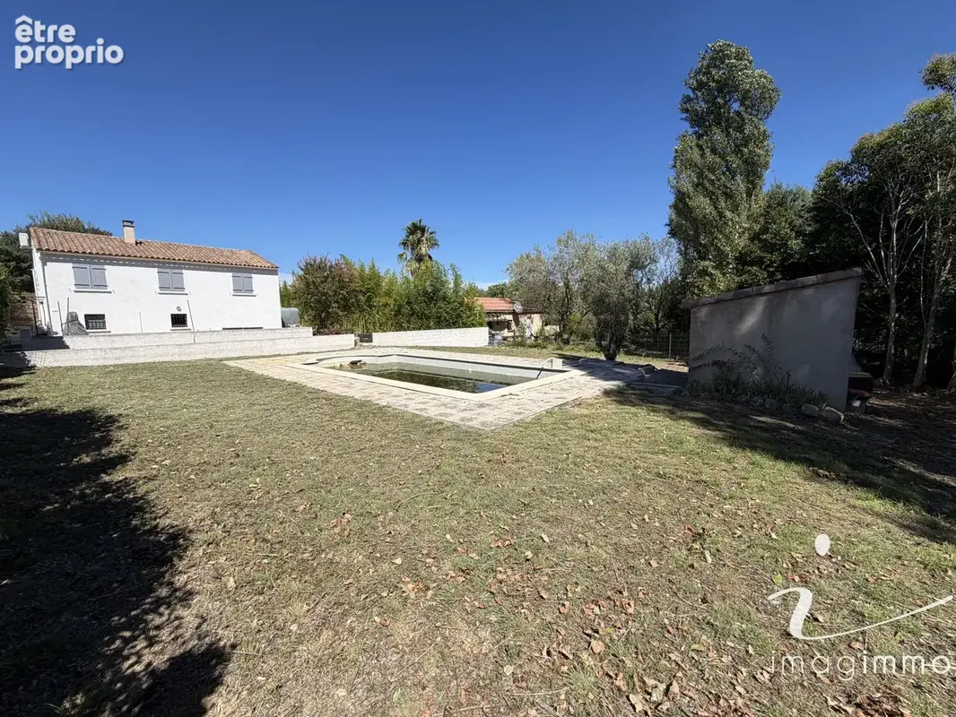 Fort potentiel constructible   Terrain de 763 m2 - photo 5