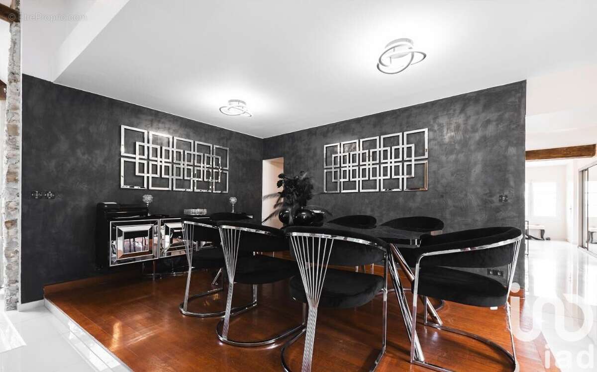 Photo 5 - Maison à SERMAISE