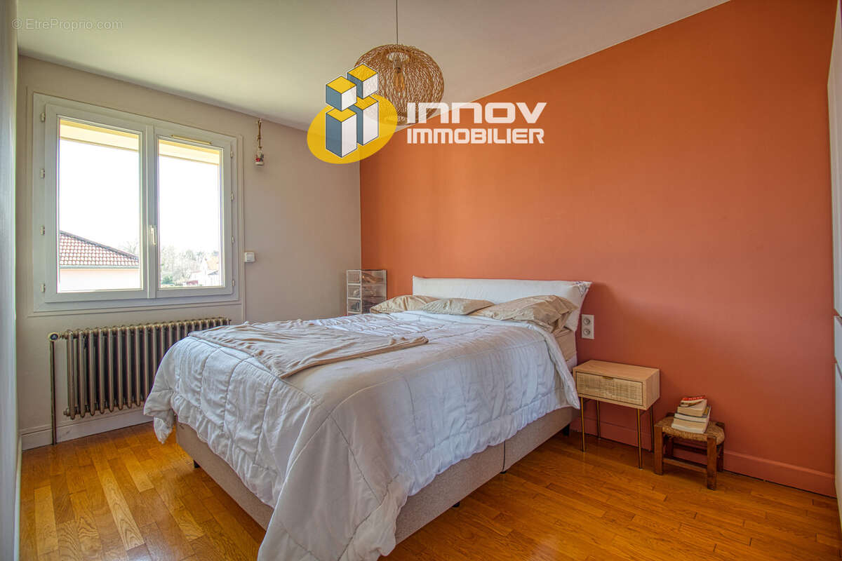 Maison à CHATENOY-LE-ROYAL