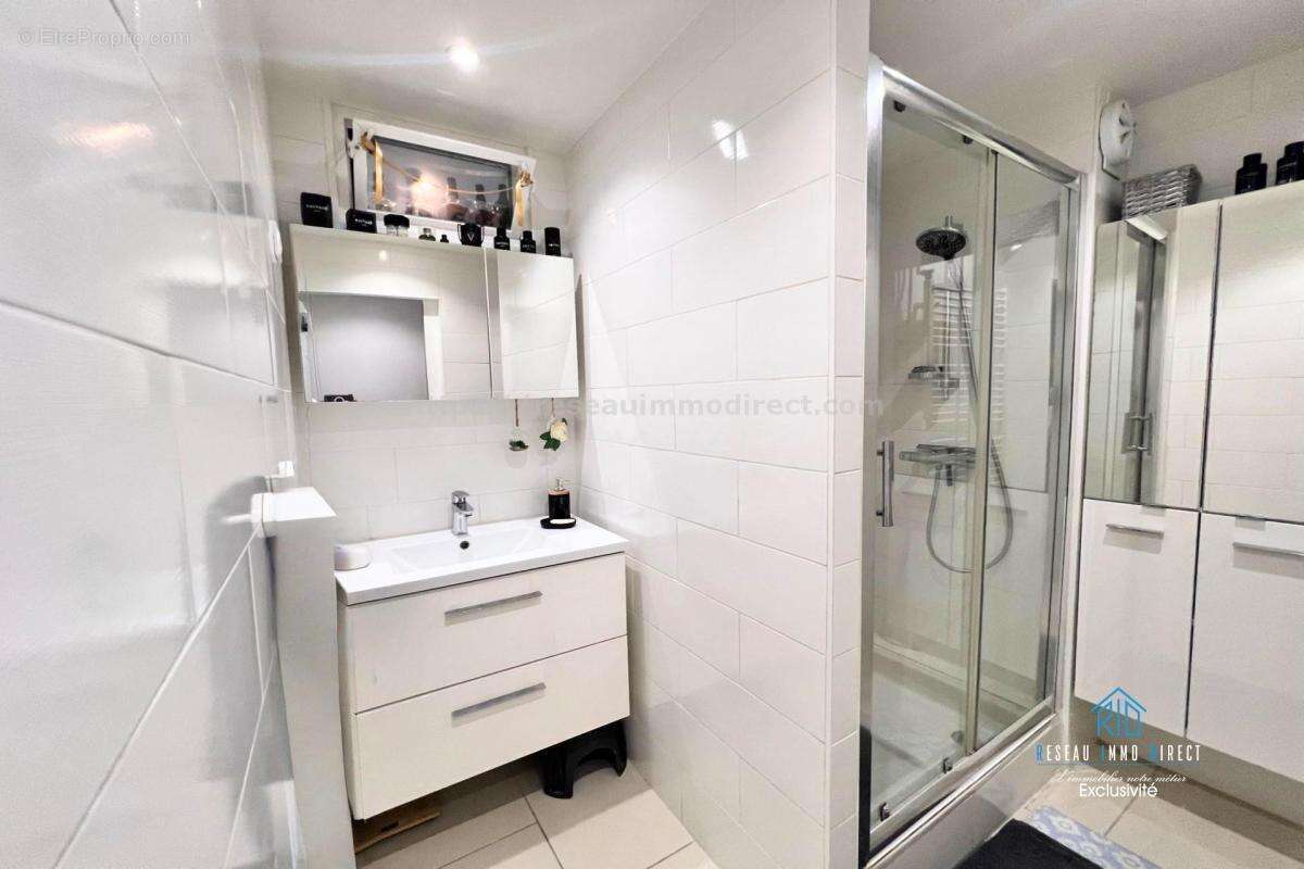 Appartement à SAINT-EGREVE
