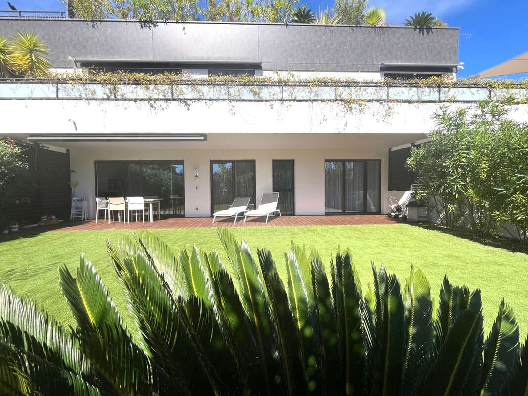 Appartement à SAINT-RAPHAEL