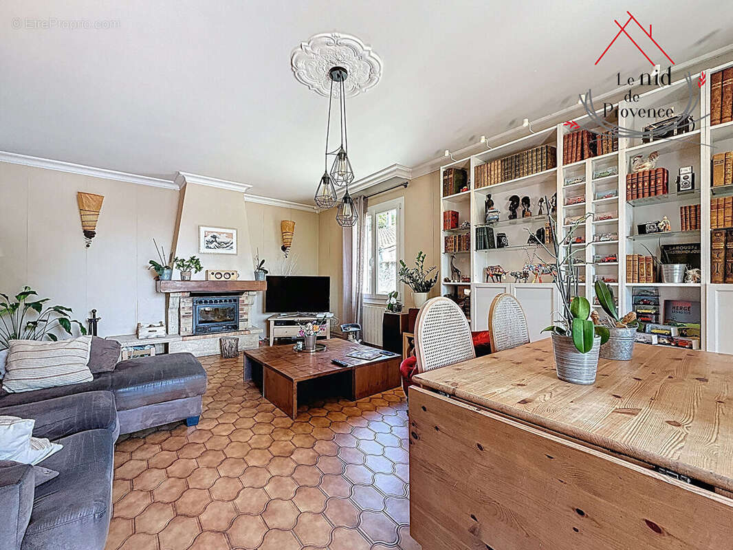 Maison à BEDARRIDES