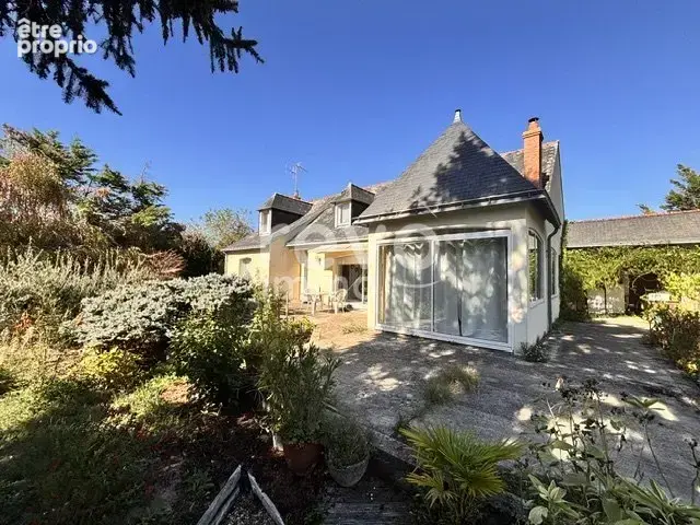 Maison familiale de 170m2 avec piscine chauffée sur plus de 9 000 m² - photo 2