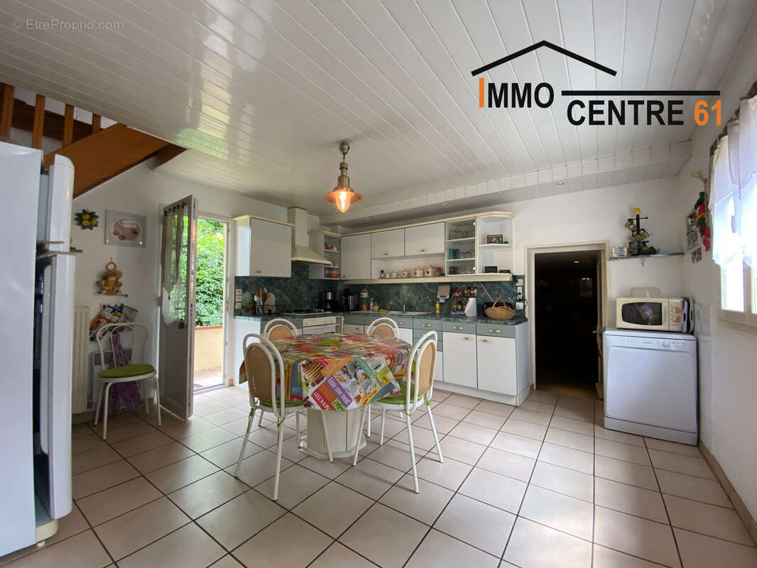Charmante maison de campagne sur 4000m2 de terrain - photo 7