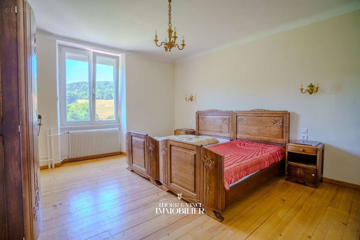 Maison 8 pièces - 206m2 - Terrain 50 ares - Grange 480m2 - Bendorf - photo 7