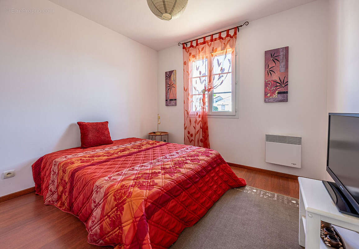 Maison de plain pied dans le centre de  St Vivien - photo 9