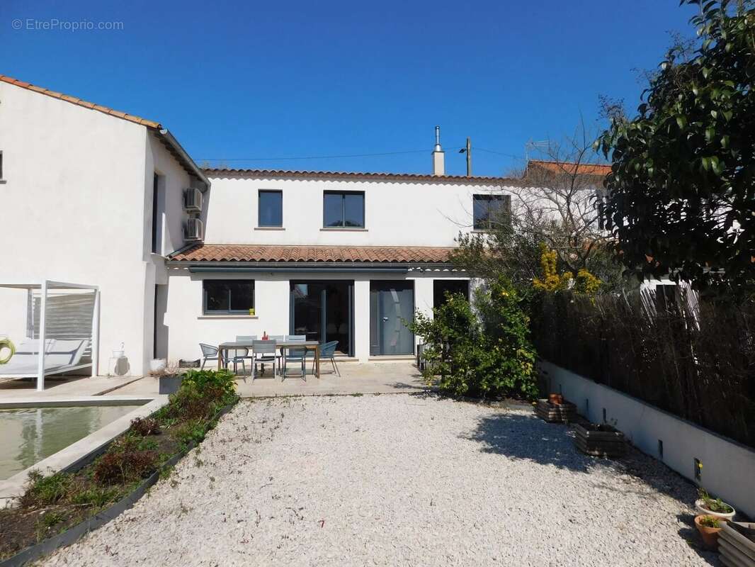 Maison à ARLES