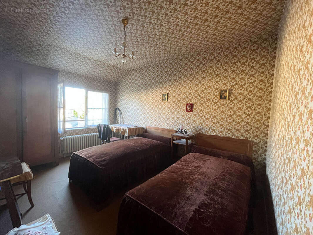 Maison à AUBIGNY-SUR-NERE