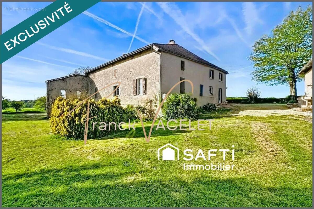 Photo 1 - Maison à BOURDELLES