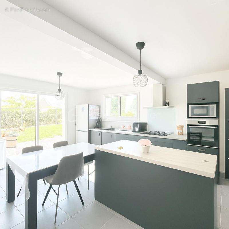 Maison à PLEUMELEUC