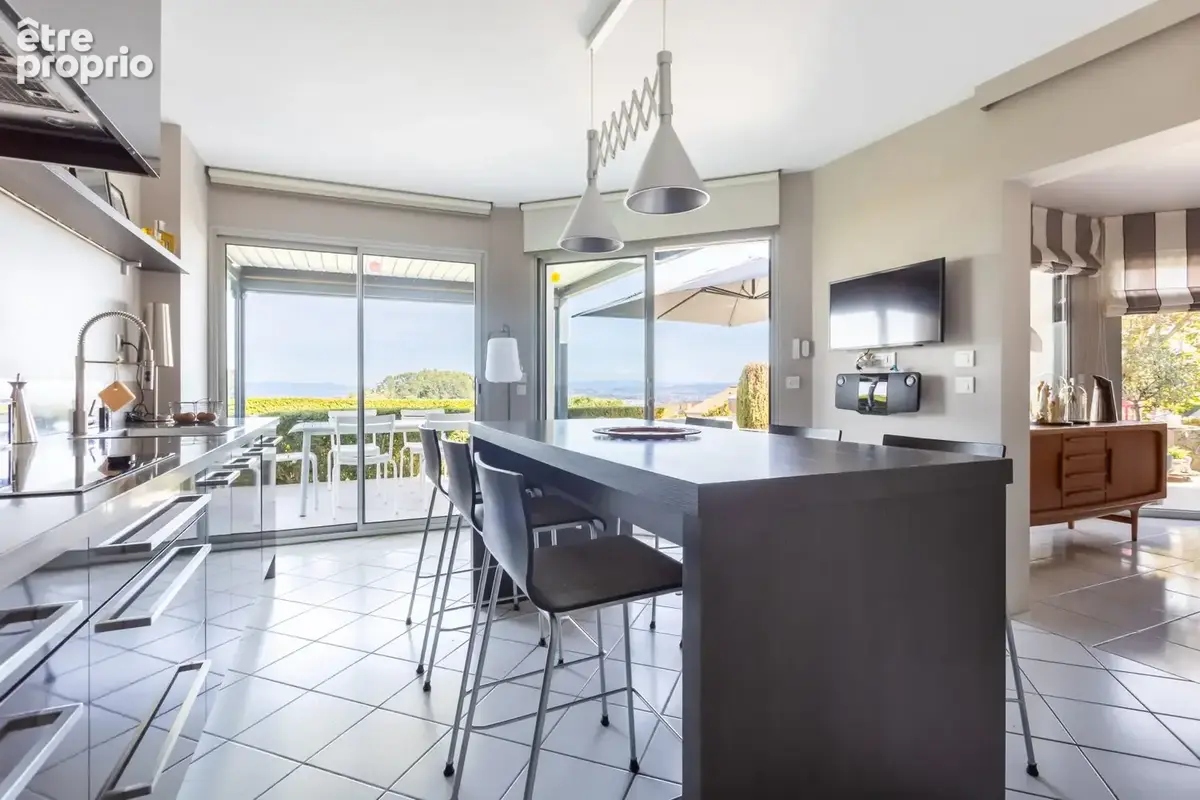 Maison 6 pièces 250 m² à vendre à Royat (63130) - photo 4