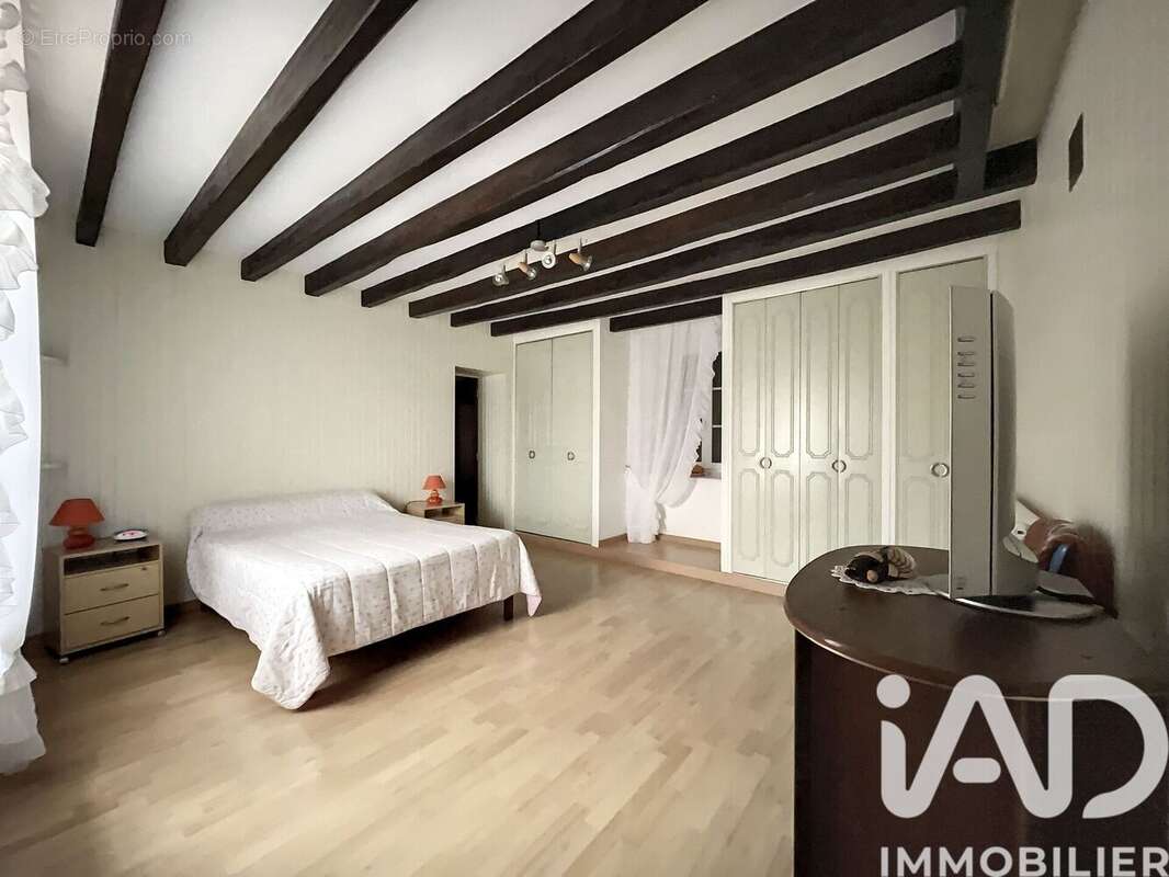 Maison 106 m² à Barbuise  - photo 4