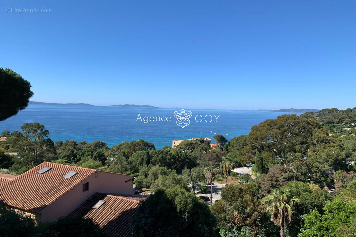 Appartement à RAYOL-CANADEL-SUR-MER