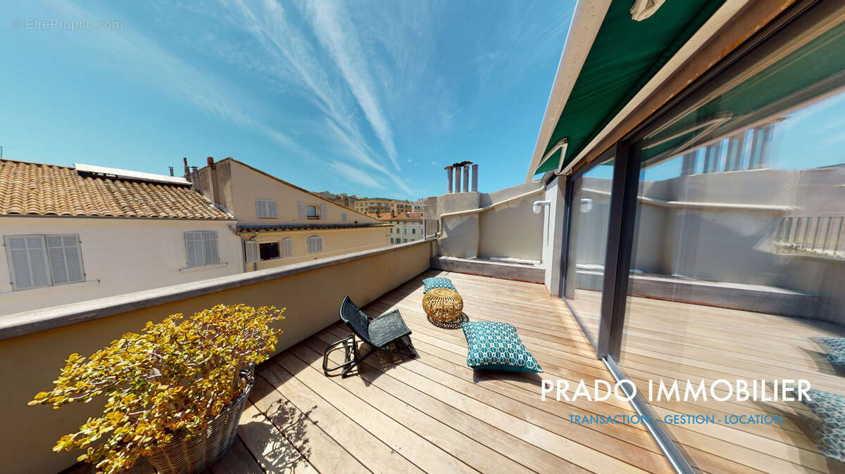 Appartement à MARSEILLE-1E