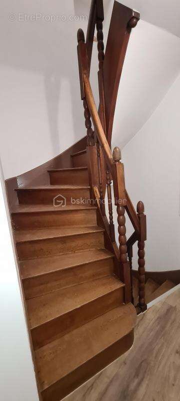 Maison à CHATELLERAULT