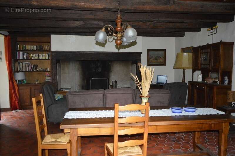 Maison à PAYZAC