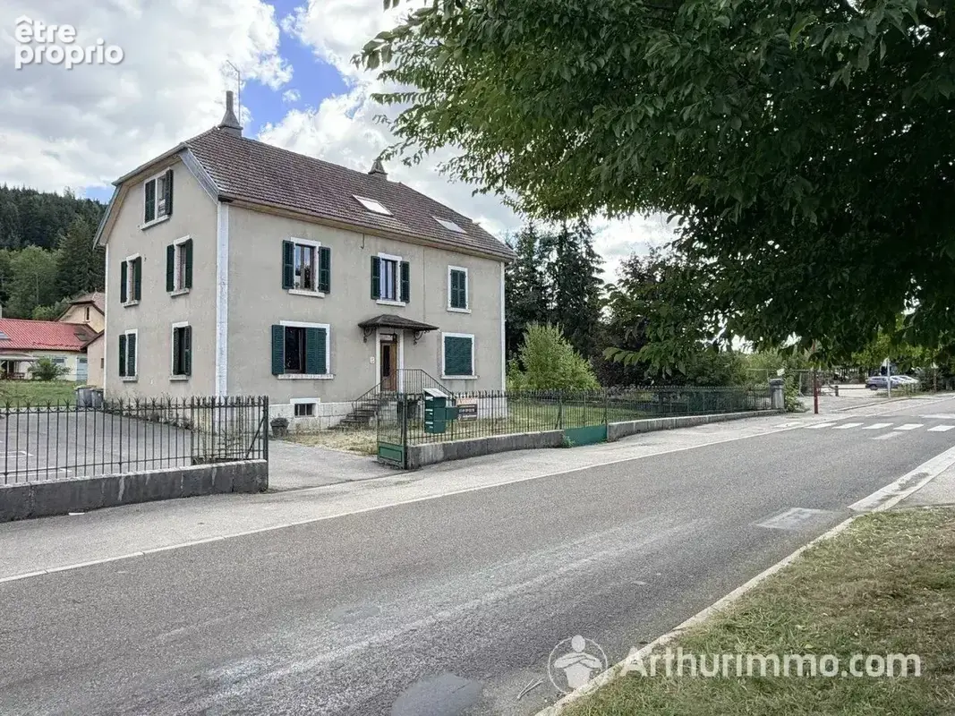 Photo Appartement à Malbuisson au prix de 299 000€