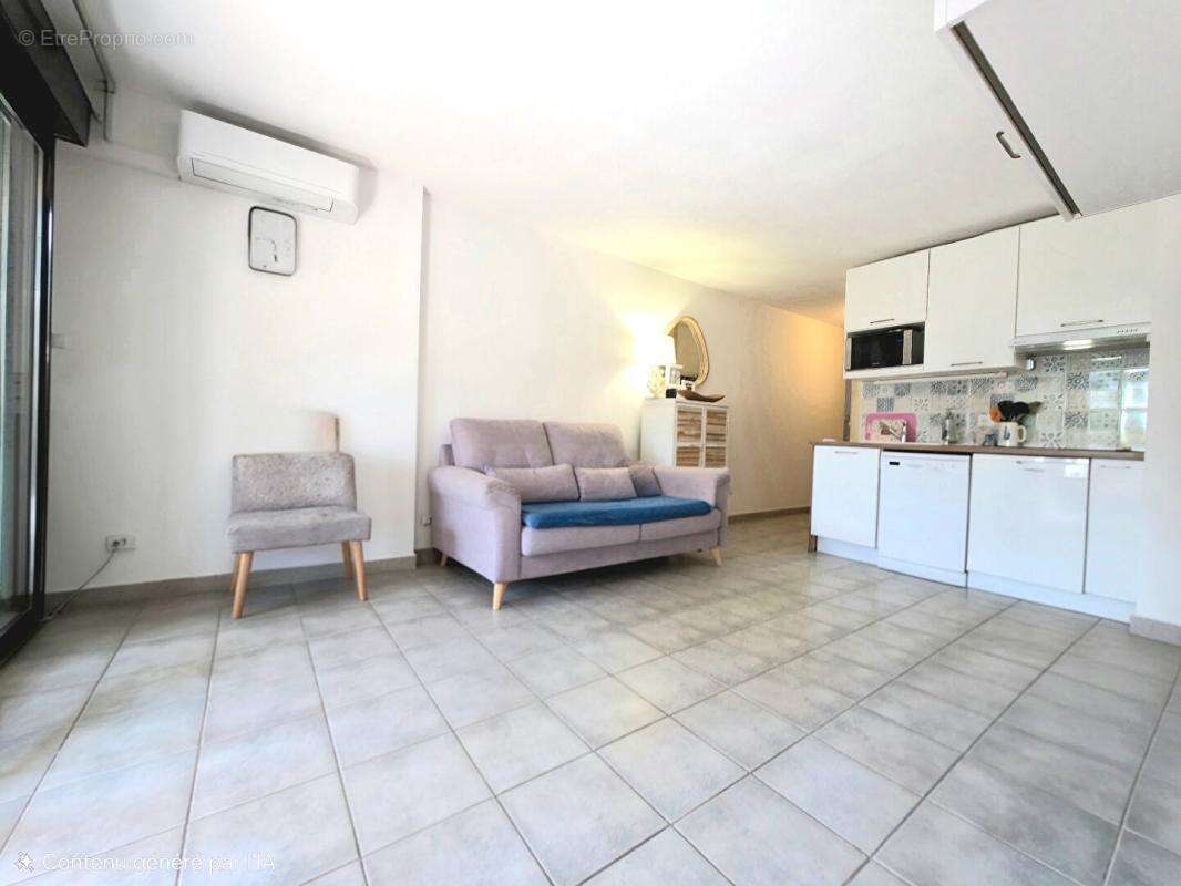 Appartement à SANARY-SUR-MER