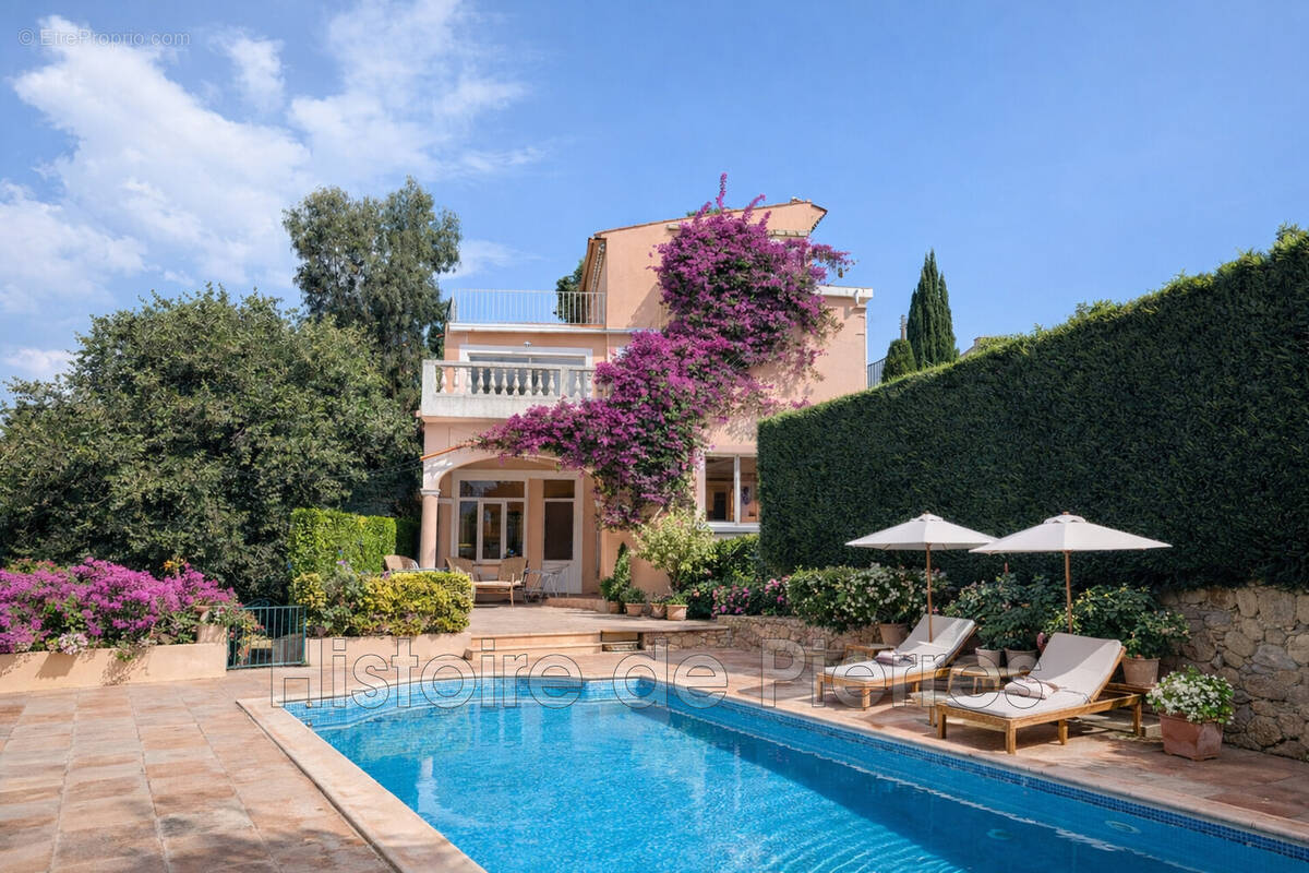 Maison à GRIMAUD