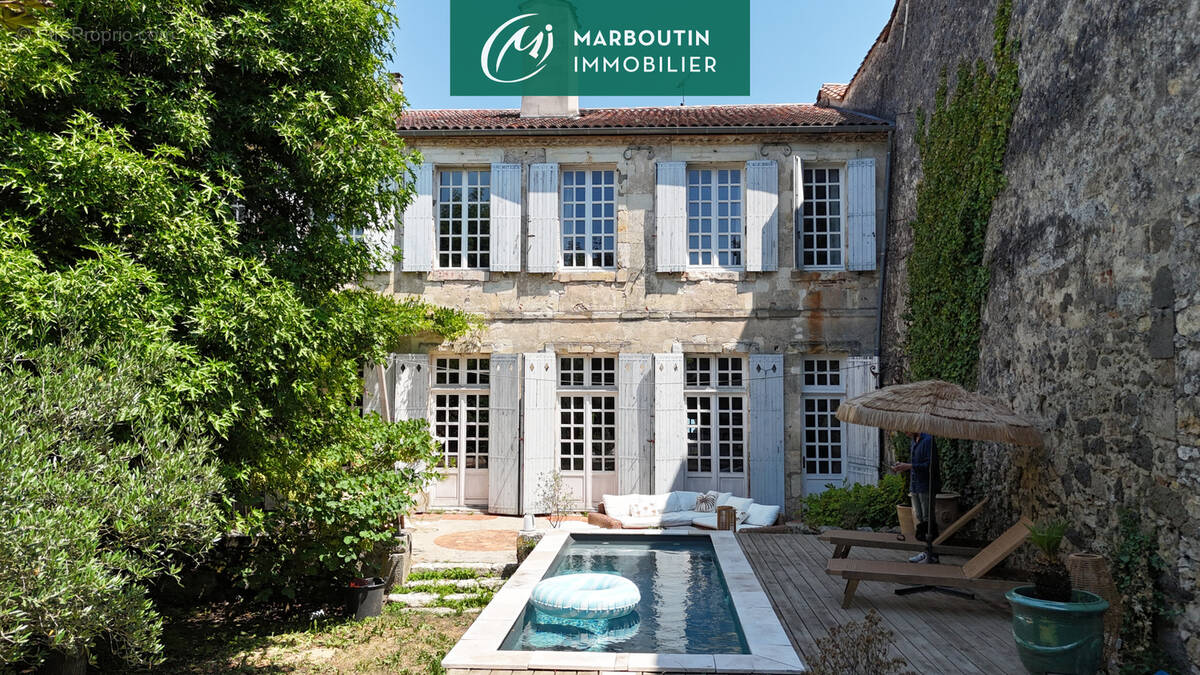 Maison à CASTELJALOUX