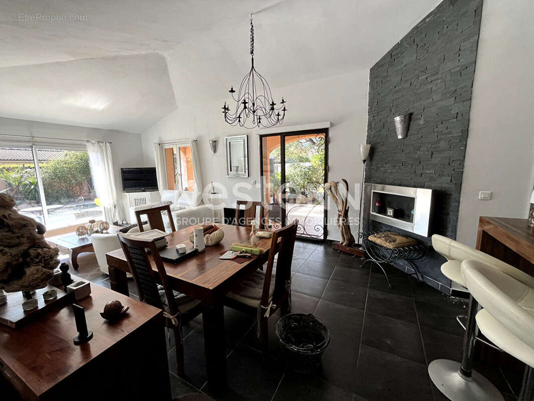 Maison à SAN-GAVINO-DI-CARBINI