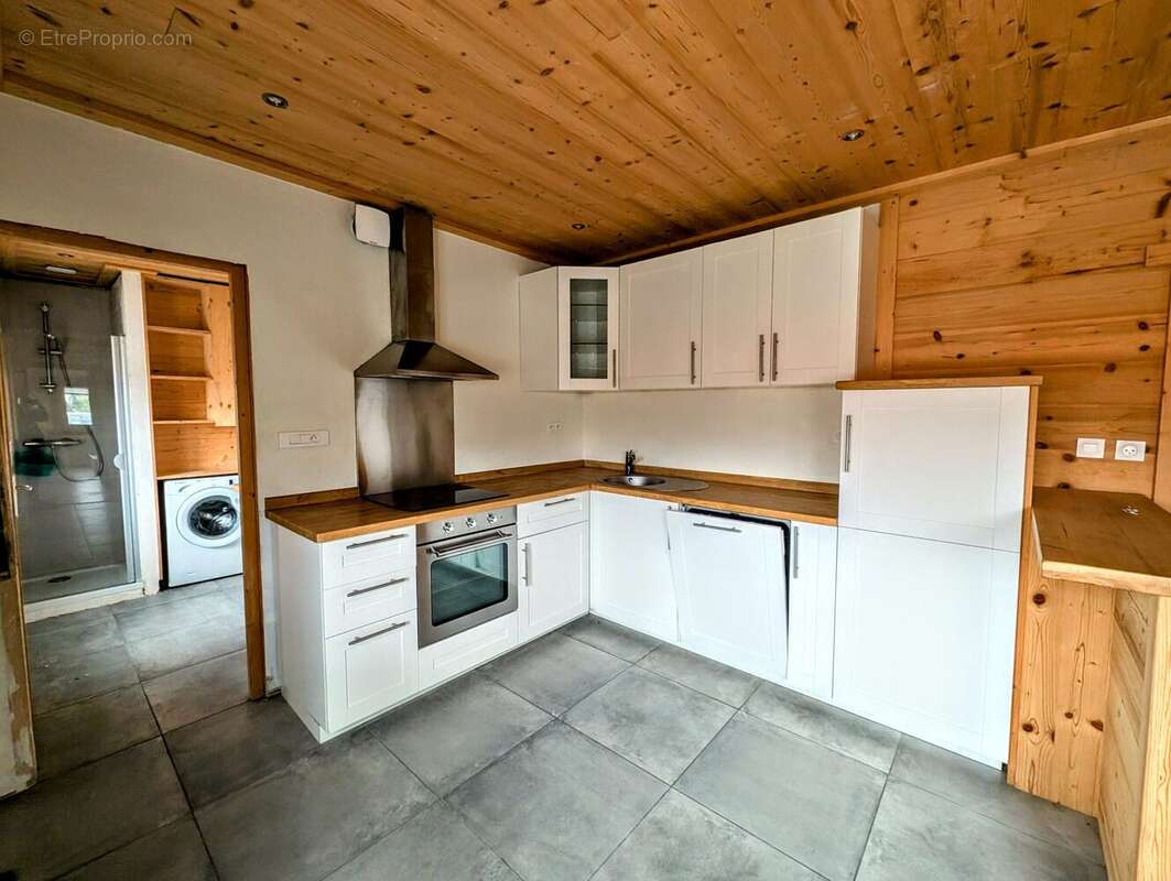 Appartement à TANINGES