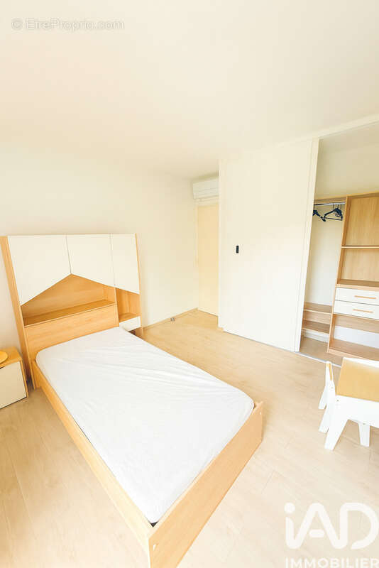 Photo 8 - Appartement à ROQUEBRUNE-SUR-ARGENS