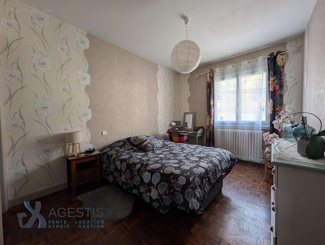  - Maison à AIGUEFONDE