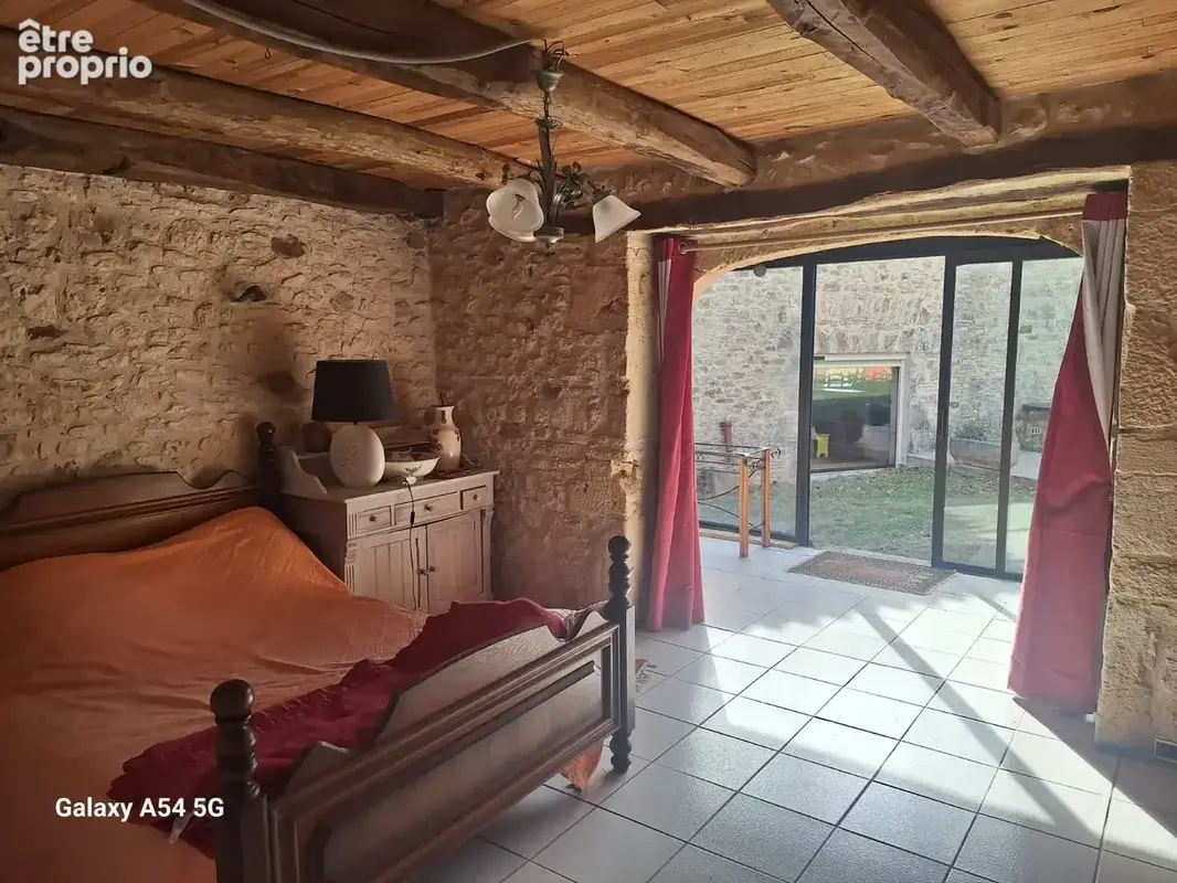 Ensemble immobilier de caractère - photo 18