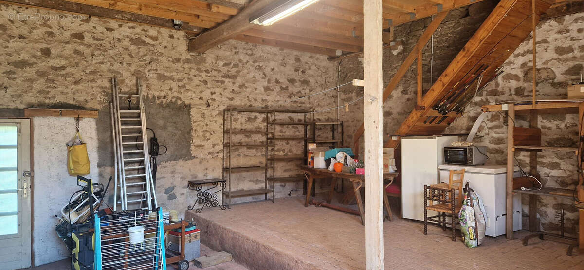 Maison à SAINTE-MAGNANCE