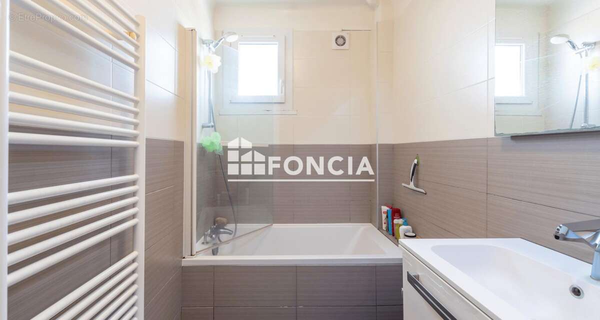 Appartement à VILLIERS-SUR-MARNE