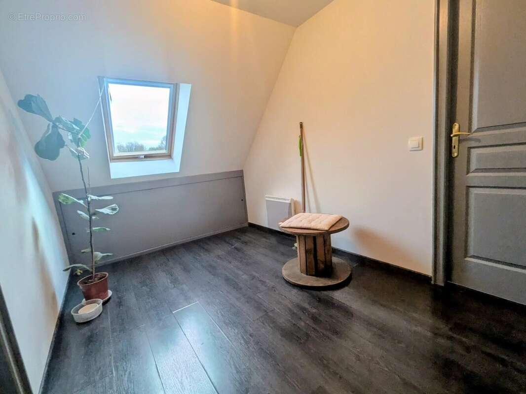 Maison à COULOMMIERS