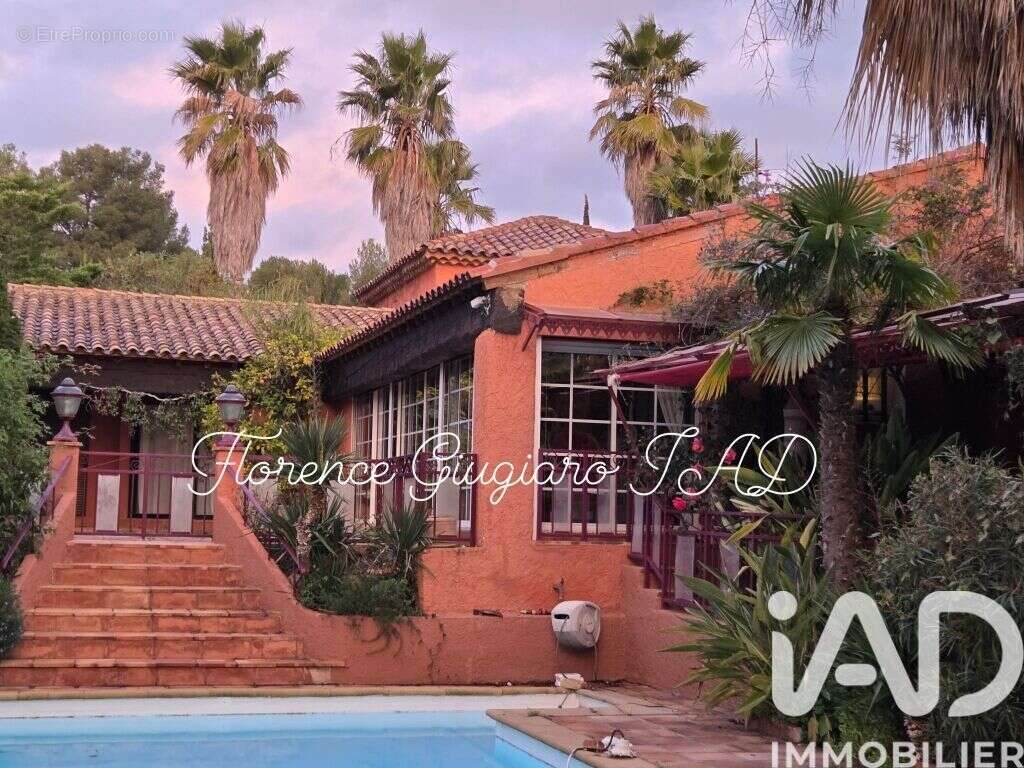 Photo 2 - Maison à LA CADIERE-D'AZUR