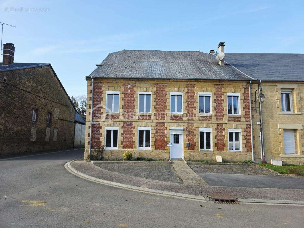 Maison de campagne rénovée – 345 m² – Vaux-Villaine (08) - photo 24