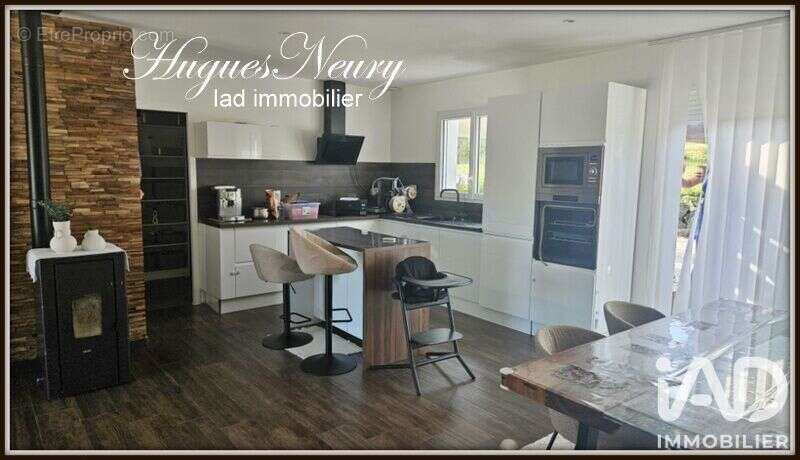 Maison 102 m² à Espinasse-Vozelle  - photo 9