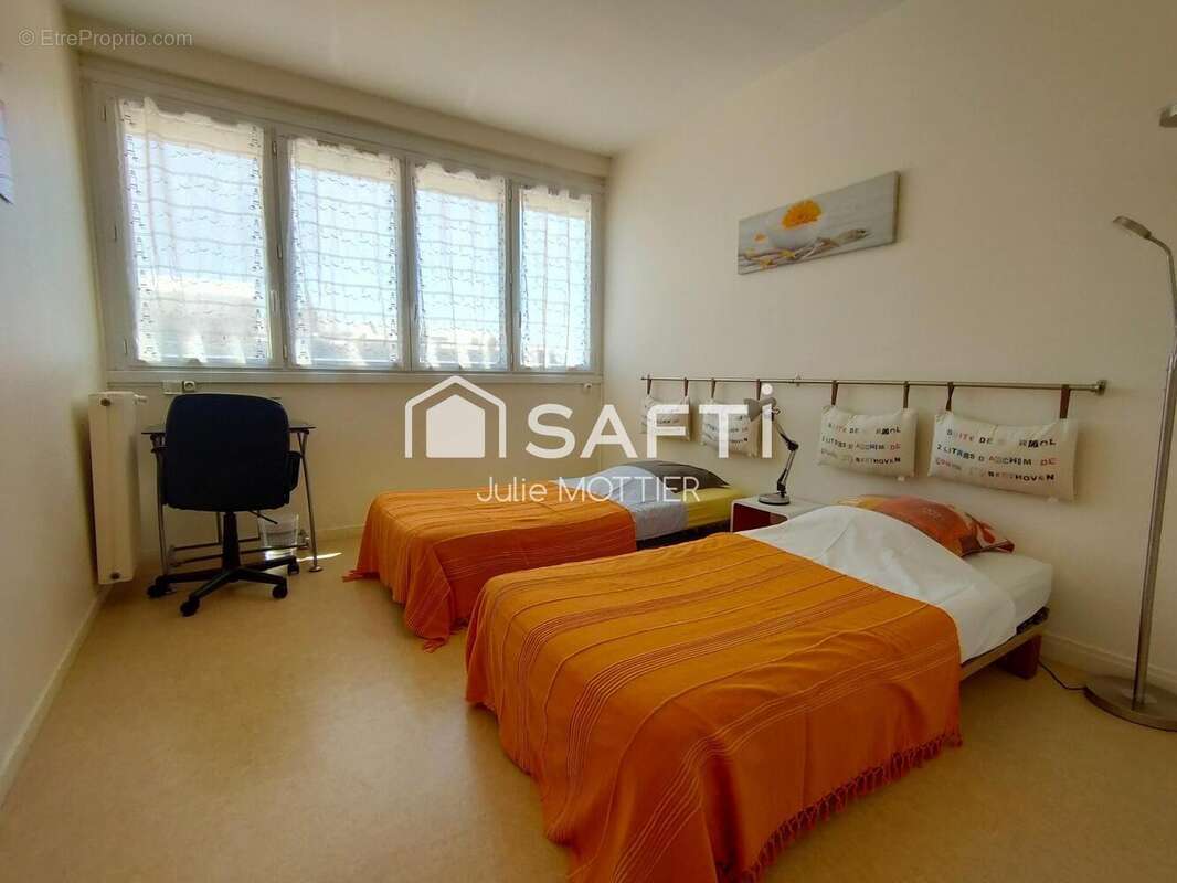 Photo 9 - Appartement à LA ROCHELLE