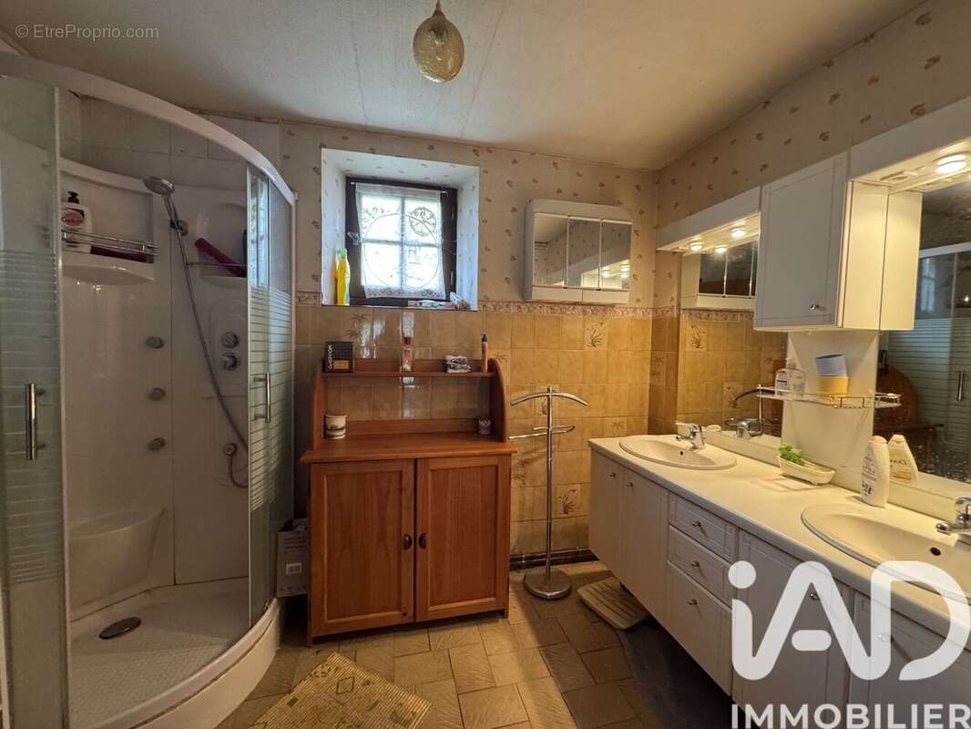 Photo 9 - Maison à PARCOUL