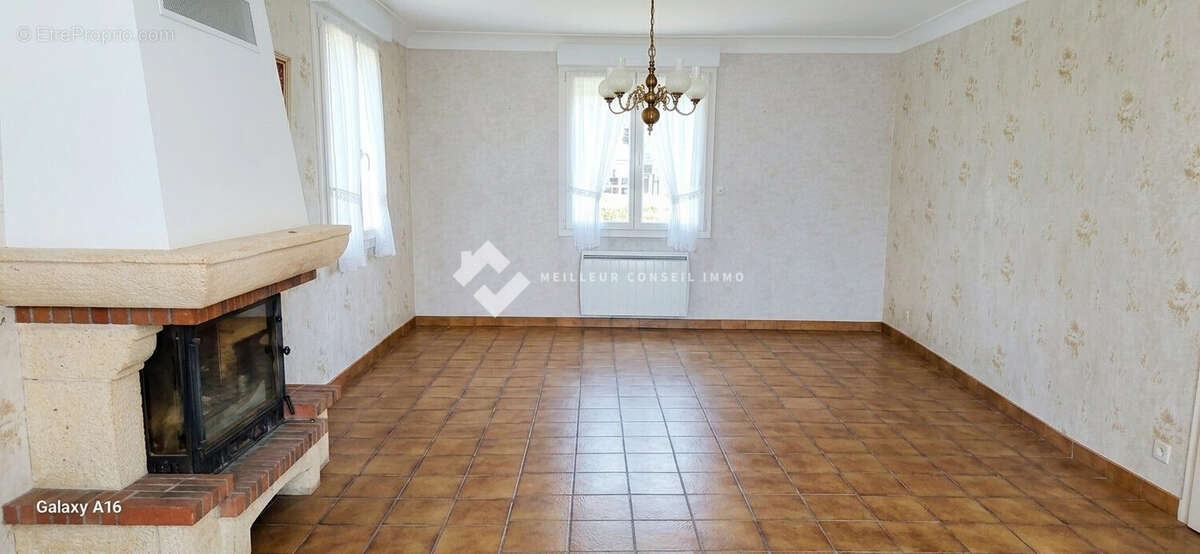 Maison 126 m² à Trezilide  - photo 3