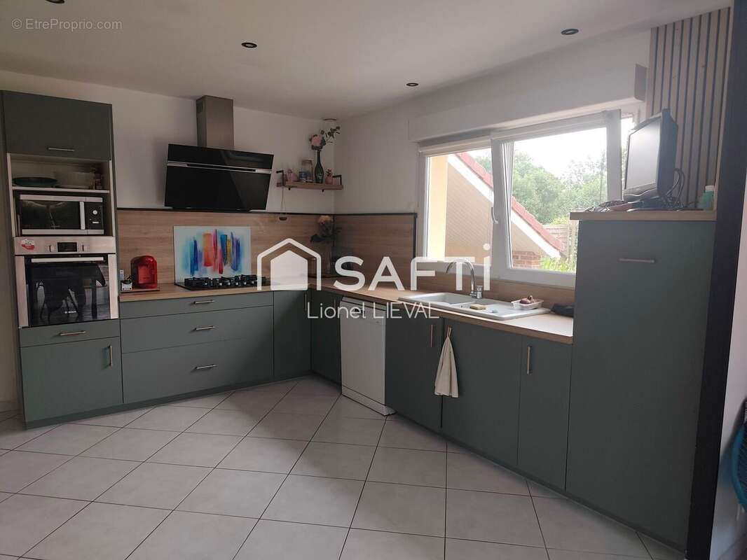 Maison 163 m² à Azincourt  - photo 4
