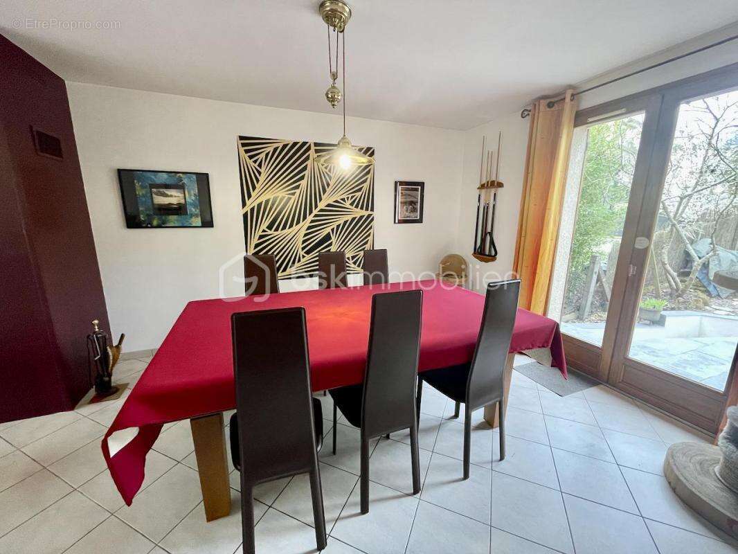 Maison à VILLIERS-SUR-ORGE