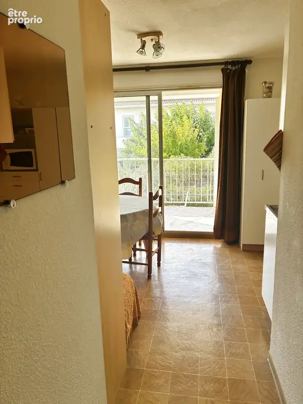 Gruissan rive droite - appartement de type studio cabine avec terrasse + place de parking privative - photo 3