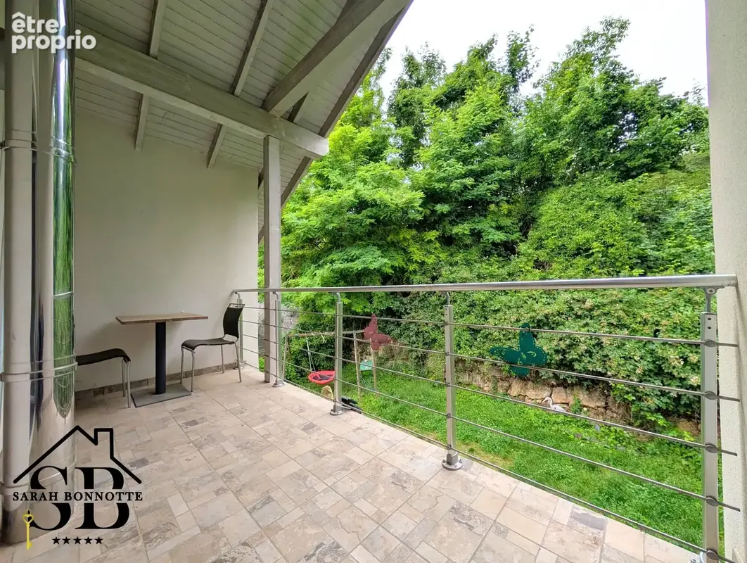 Une propriété à part : élégante, familiale et singulière, alliant lieu de vie et patrimoine - photo 15