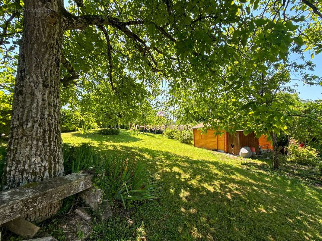 Maison à CIREY-LES-PONTAILLER