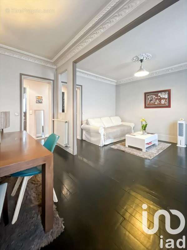 Photo 3 - Appartement à LE PERREUX-SUR-MARNE