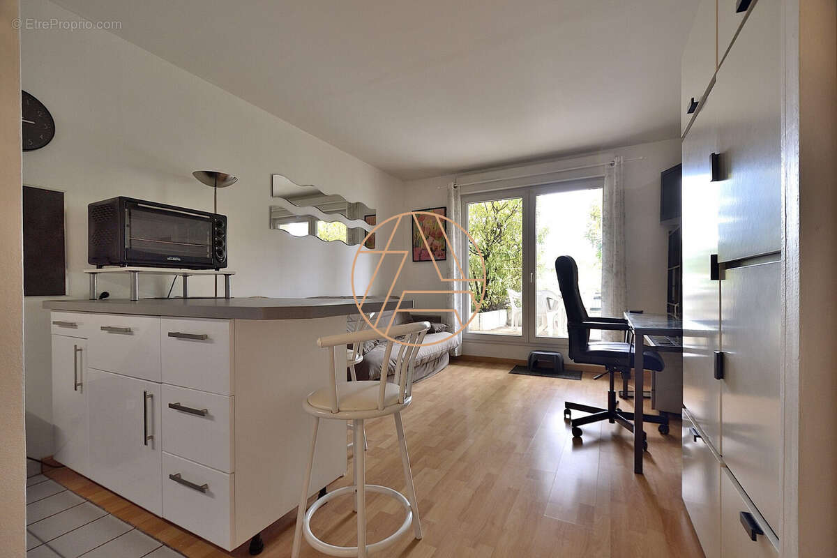 Appartement à SAINT-MAUR-DES-FOSSES